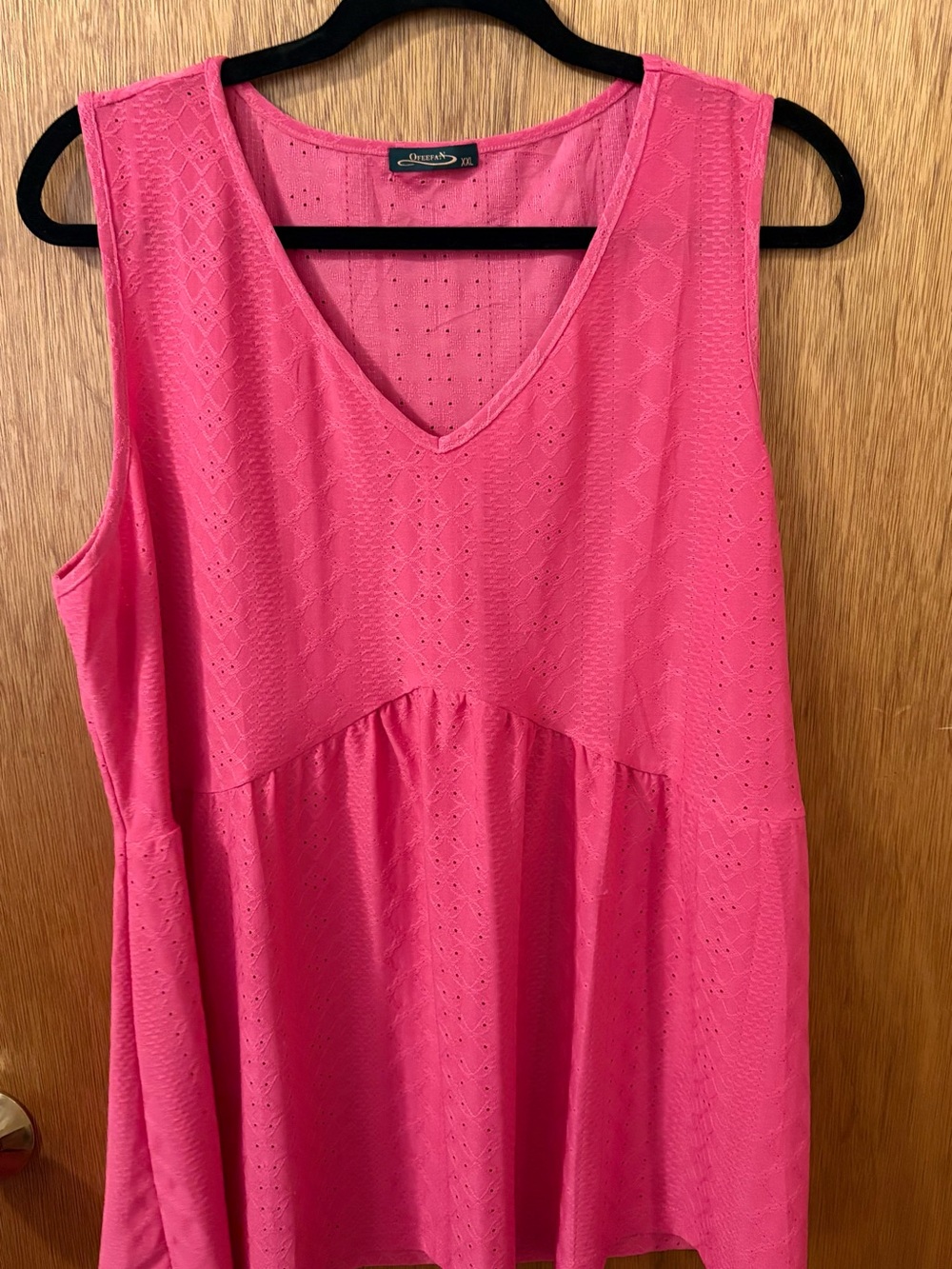 Pink Eyelet V-Neck Tank Top